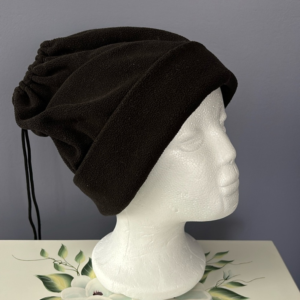 Winter hat/neck warmer